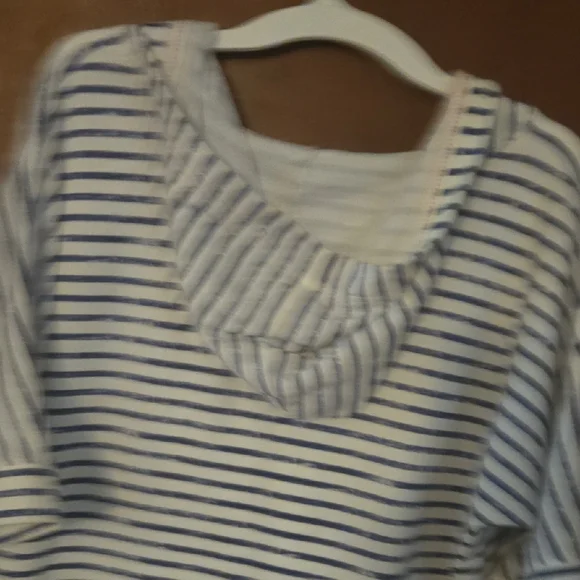 Old Navy Striped Hoodie Size Xl - Picture 4 of 4